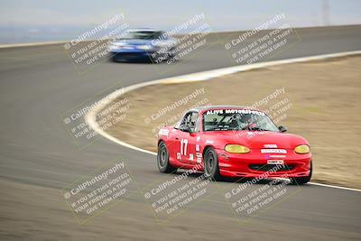 media/Jan-26-2025-CalClub SCCA (Sun) [[cfcea7df88]]/Group 4/Race/